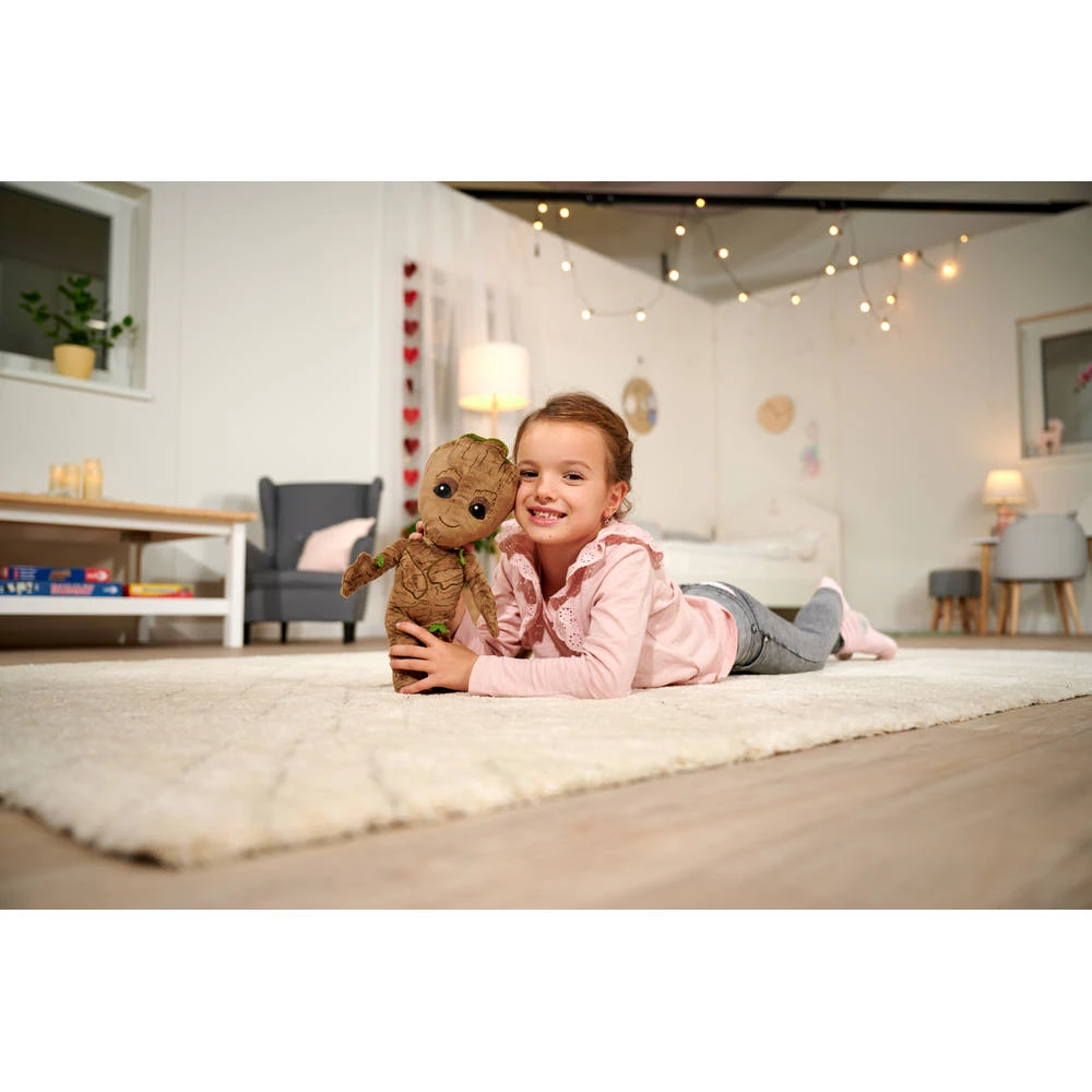 SIMBA Disney Marvel Pluchen Baby Groot Knuffel - 25 Cm 6 SIMBA Disney Marvel Pluchen Baby Groot Knuffel - 25 Cm - Afbeelding 4